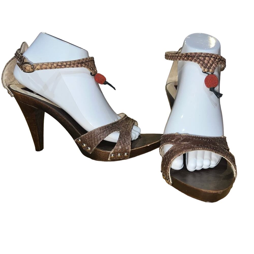 Kenzo wood heel accent detail ankle strap heels size 40 EU 8 US drop ball